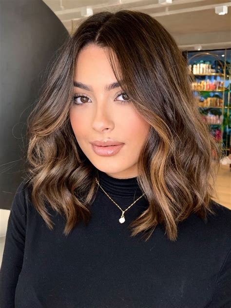 Cortes de cabelo long bob: 30 fotos inspiradoras e dicas para arrasar.